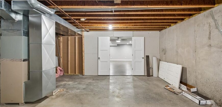 9123 N Oregon Avenue, Kansas City, MO 64154
