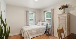 5711 N Amoret Avenue, Kansas City, MO 64151