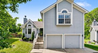 1127 Cardinal Drive, Liberty, MO 64068