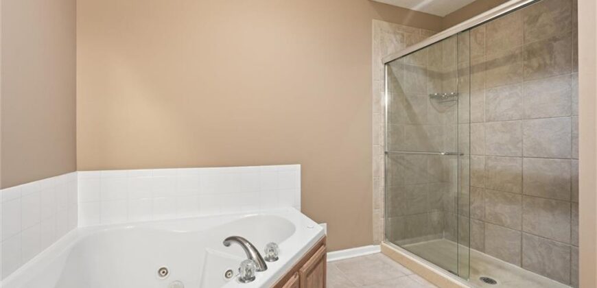 11416 N Madison Avenue, Kansas City, MO 64155