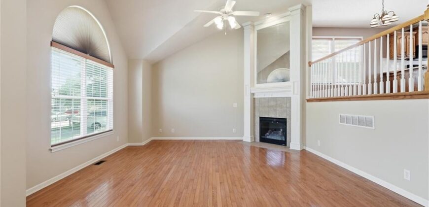 11416 N Madison Avenue, Kansas City, MO 64155