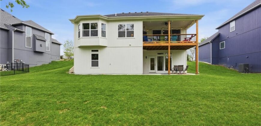 812 Foxglove Lane, Kearney, MO 64060