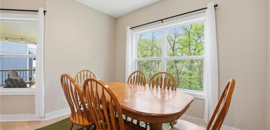 812 Foxglove Lane, Kearney, MO 64060