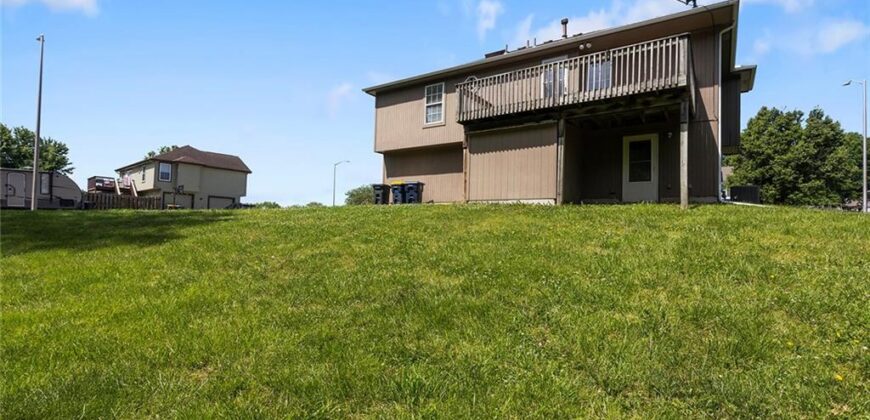 10527 N Ditman Avenue, Kansas City, MO 64157