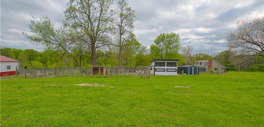 16023 Jesse James Farm Road, Kearney, MO 64060