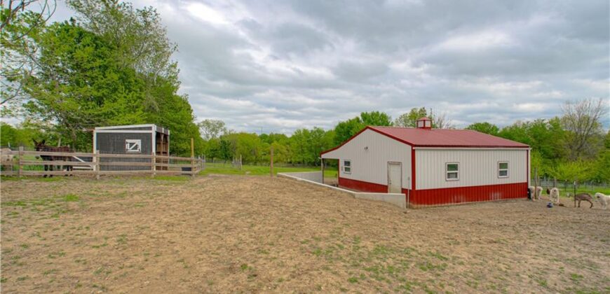 16023 Jesse James Farm Road, Kearney, MO 64060