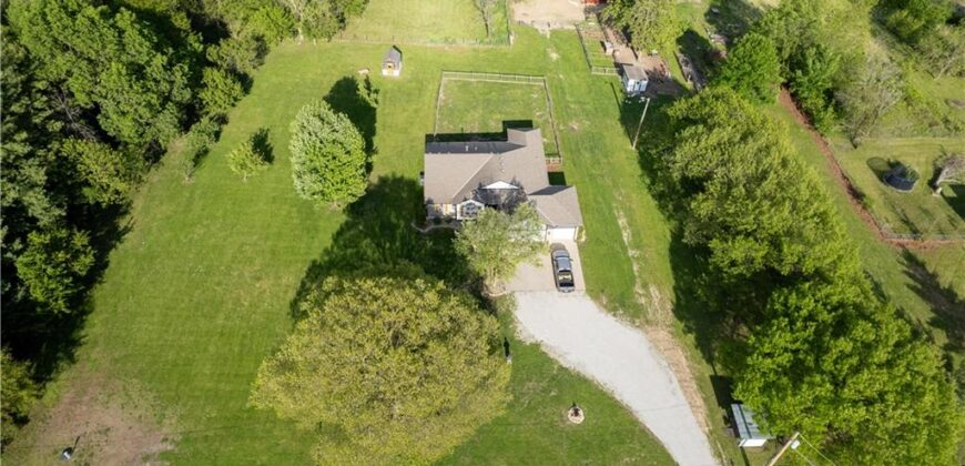 16023 Jesse James Farm Road, Kearney, MO 64060
