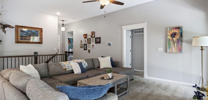 11723 N Windsor Avenue, Kansas City, MO 64157