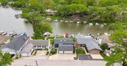 853 S Shore Drive, Lake Waukomis, MO 64151