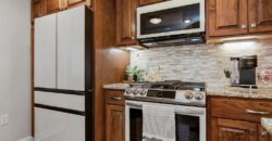 853 S Shore Drive, Lake Waukomis, MO 64151