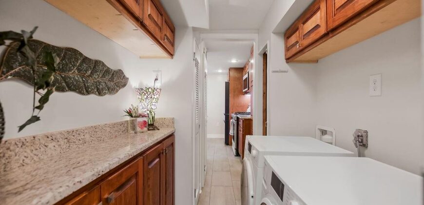 853 S Shore Drive, Lake Waukomis, MO 64151