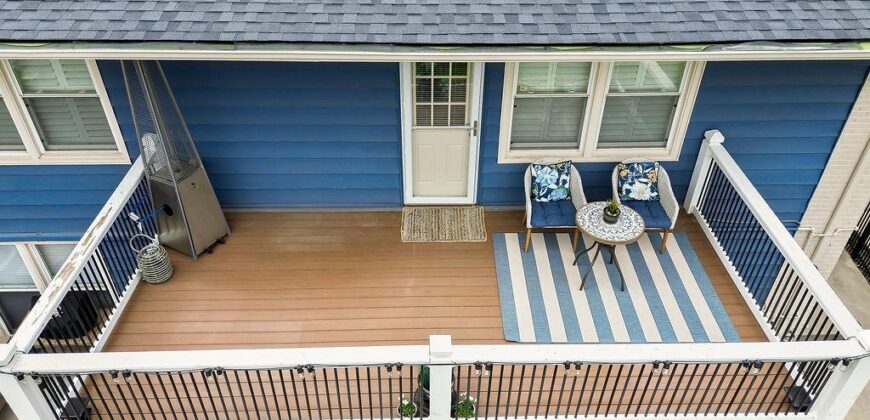 853 S Shore Drive, Lake Waukomis, MO 64151