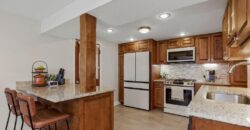 853 S Shore Drive, Lake Waukomis, MO 64151