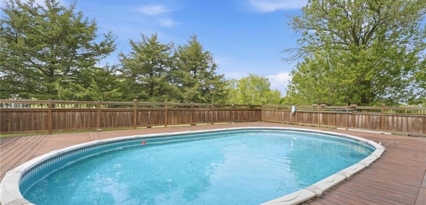 15410 NE 186th Street, Holt, MO 64048