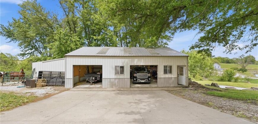 15410 NE 186th Street, Holt, MO 64048