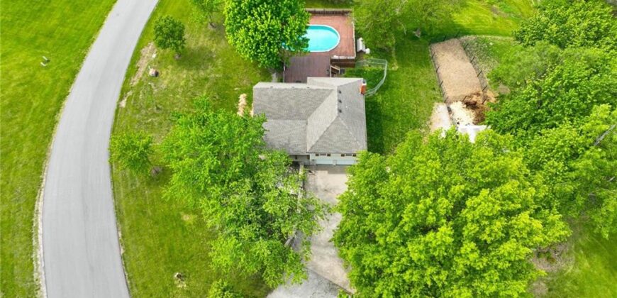 15410 NE 186th Street, Holt, MO 64048
