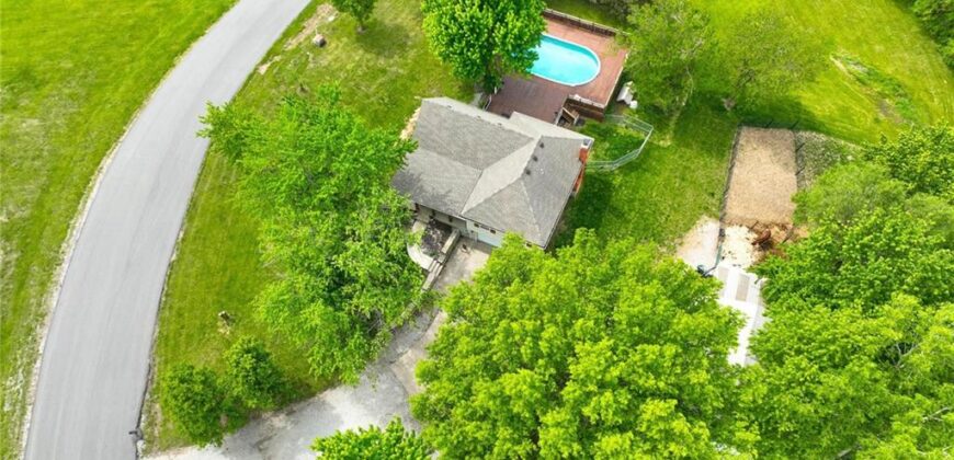 15410 NE 186th Street, Holt, MO 64048
