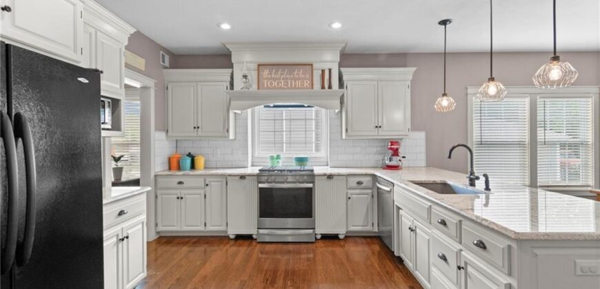 314 Fawn Lane, Liberty, MO 64068