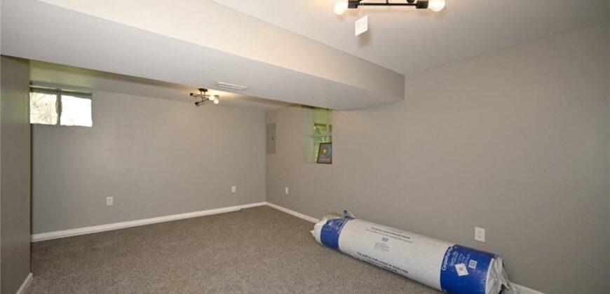 5437 N Askew Avenue, Kansas City, MO 64119