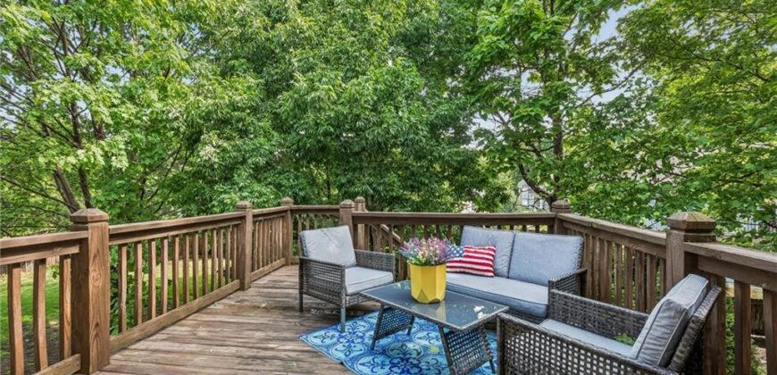 9119 N Camden Avenue, Kansas City, MO 64154