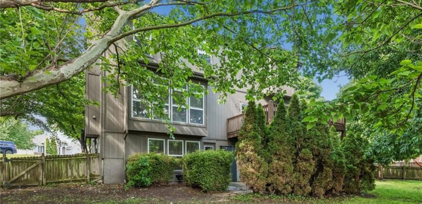 9119 N Camden Avenue, Kansas City, MO 64154