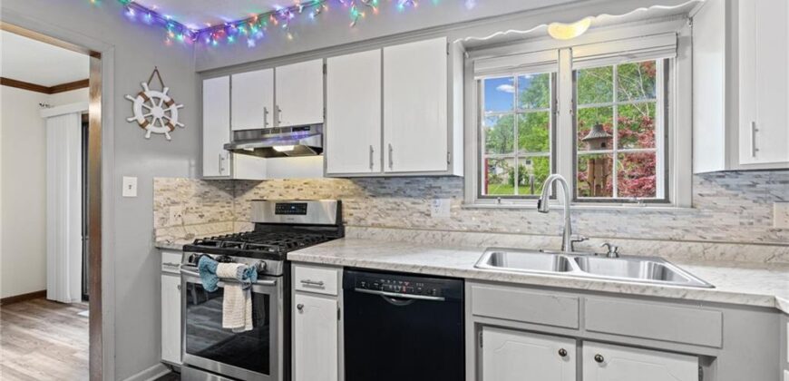 7617 NW Milrey Drive, Kansas City, MO 64152