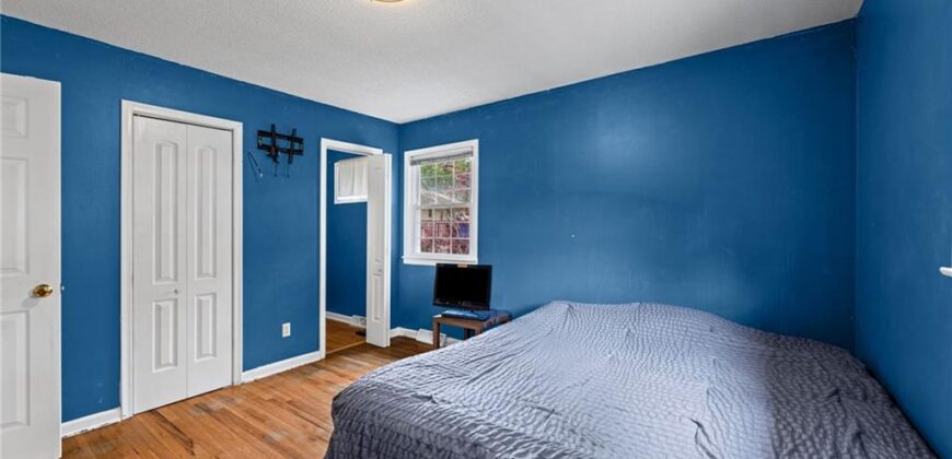 7617 NW Milrey Drive, Kansas City, MO 64152
