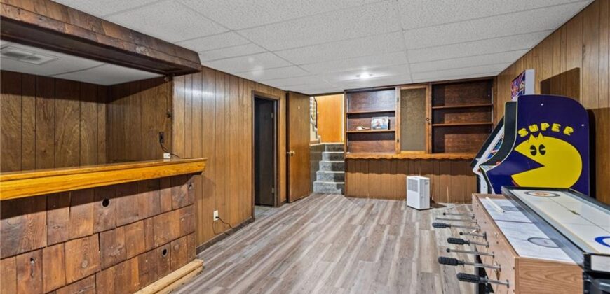 7617 NW Milrey Drive, Kansas City, MO 64152