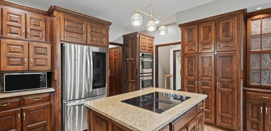 5405 NW 62nd Street, Kansas City, MO 64151
