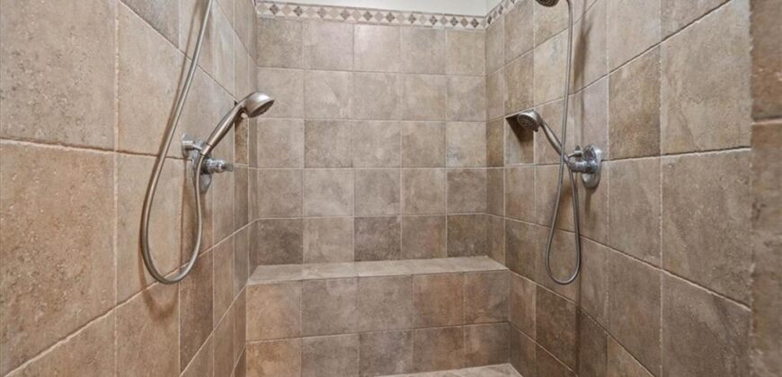 5405 NW 62nd Street, Kansas City, MO 64151