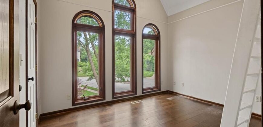 5405 NW 62nd Street, Kansas City, MO 64151