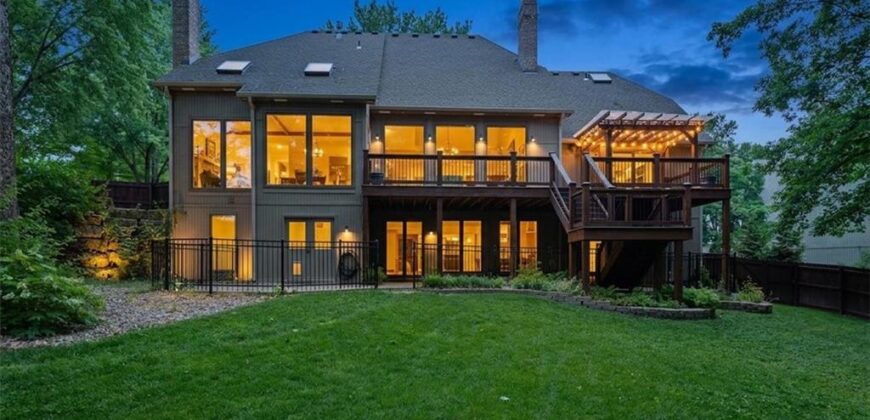 5405 NW 62nd Street, Kansas City, MO 64151