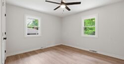 6832 NW Pleasant View Drive, Parkville, MO 64152