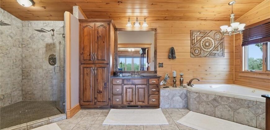 11008 Eldridge Road, Excelsior Springs, MO 64024