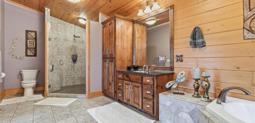 11008 Eldridge Road, Excelsior Springs, MO 64024