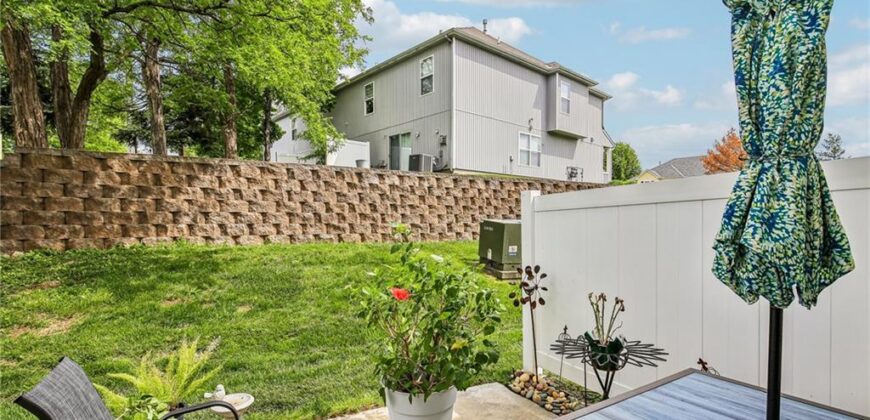 9523 N Main Street, Kansas City, MO 64155