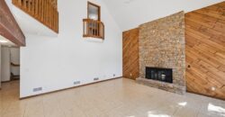 155 North Shore Drive, Lake Waukomis, MO 64151