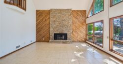155 North Shore Drive, Lake Waukomis, MO 64151