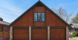 155 North Shore Drive, Lake Waukomis, MO 64151