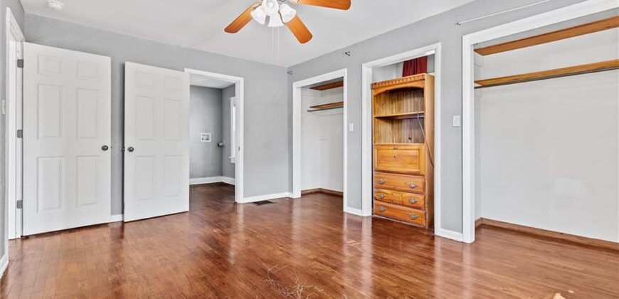 1 Vine Street, Excelsior Springs, MO 64024