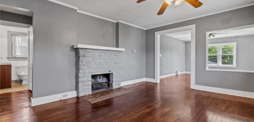 1 Vine Street, Excelsior Springs, MO 64024