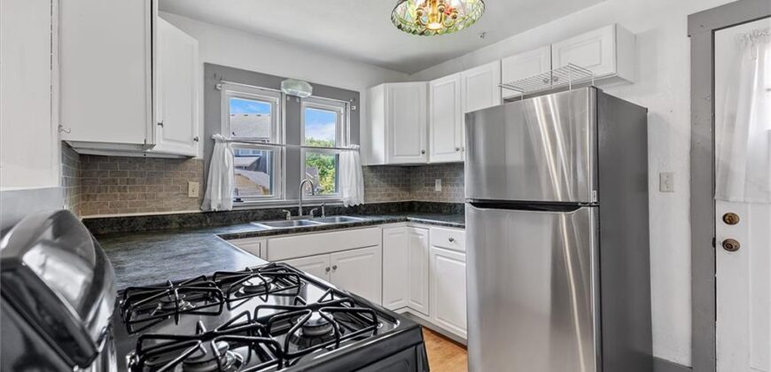 1 Vine Street, Excelsior Springs, MO 64024