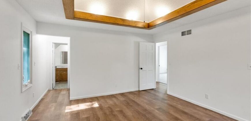5605 Verlin Drive, Parkville, MO 64152