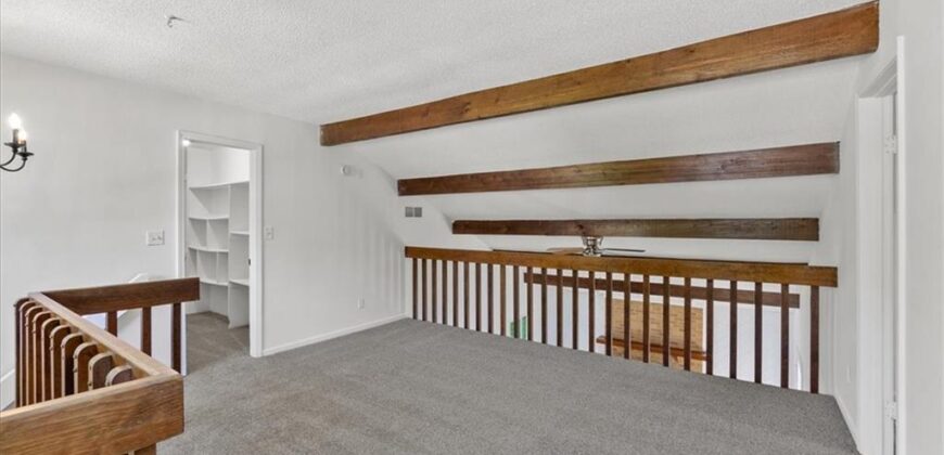 5605 Verlin Drive, Parkville, MO 64152