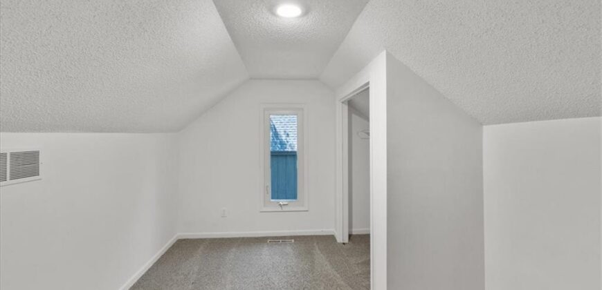 5605 Verlin Drive, Parkville, MO 64152