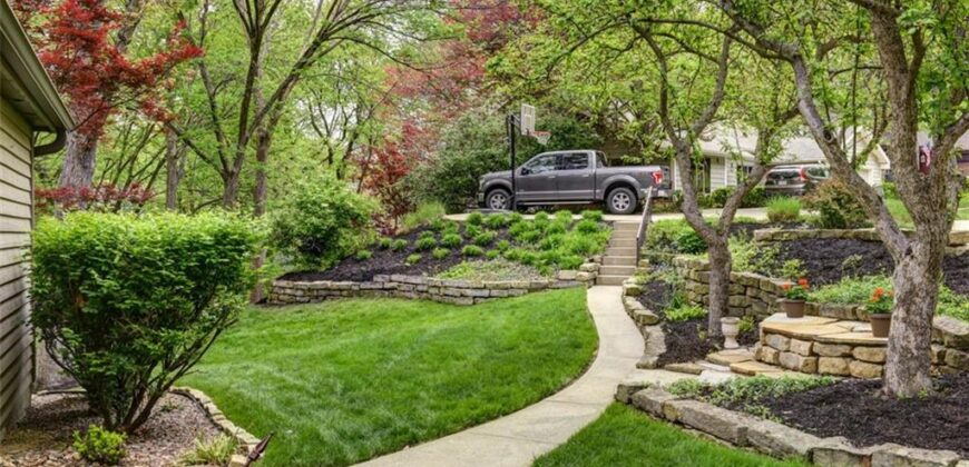600 NW 41st Street, Kansas City, MO 64116