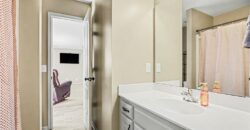 9901 N Farley Avenue, Kansas City, MO 64157