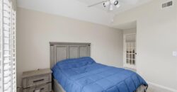 8011 Parkview Drive, Parkville, MO 64152