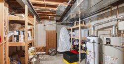 8011 Parkview Drive, Parkville, MO 64152