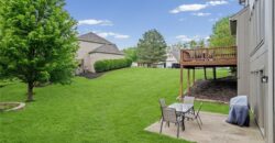 8011 Parkview Drive, Parkville, MO 64152